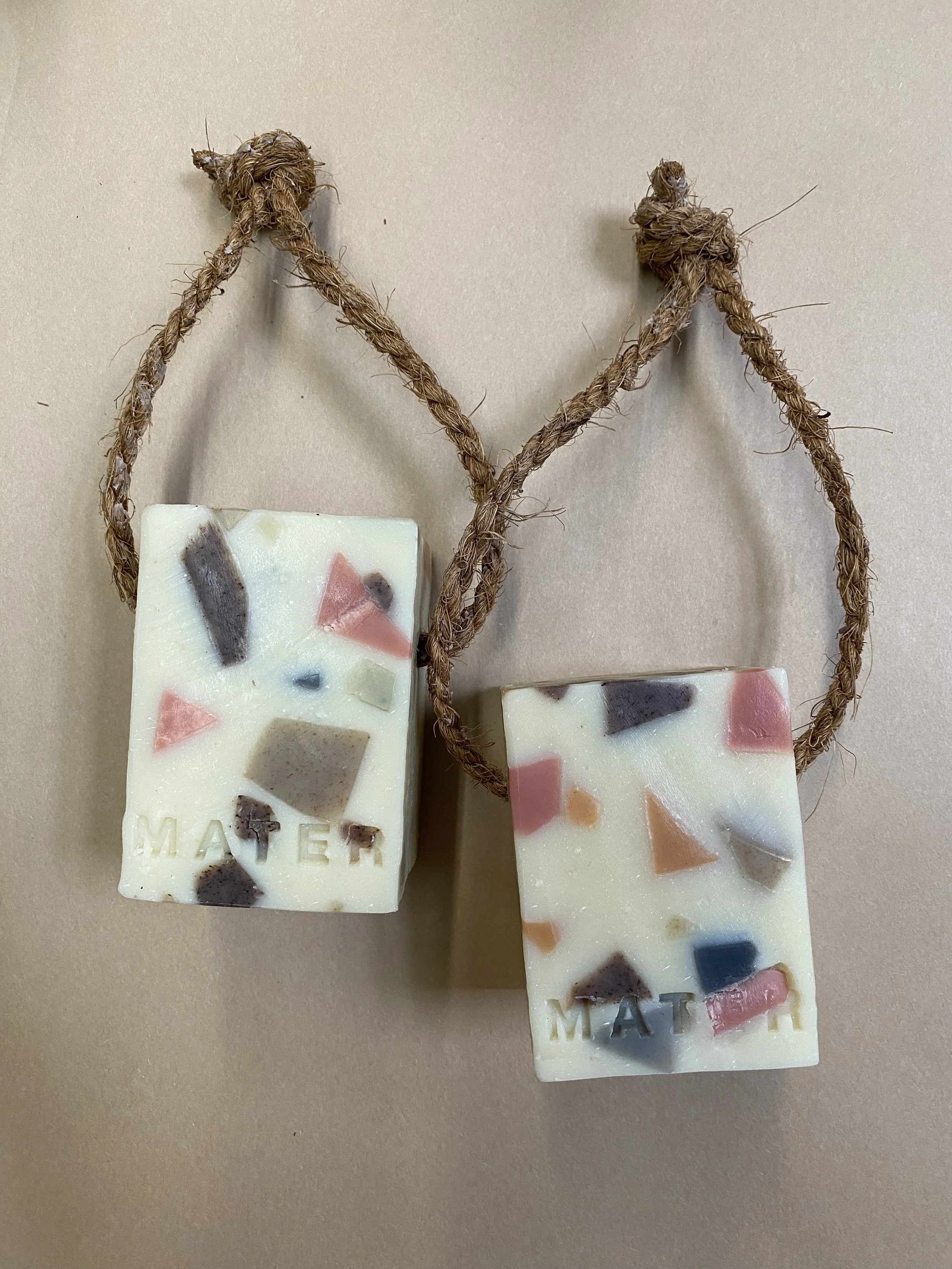 ★87MM★ Mmlg SMMR ACTIVITY MELGE HFT NATURAL SOAP IMPERFECT SOAP — MATER SOAP